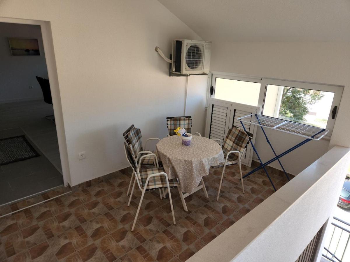 Apartmani Mia Sorajic Petrovac Dış mekan fotoğraf