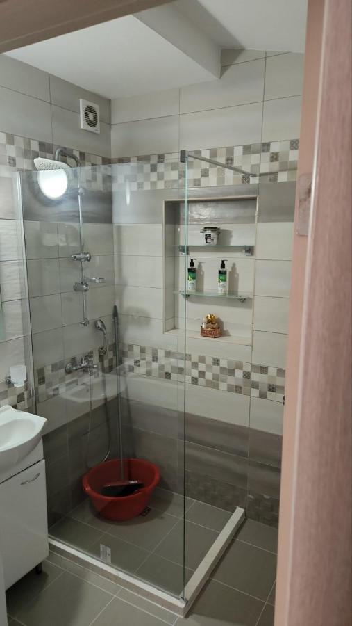 Apartmani Mia Sorajic Petrovac Dış mekan fotoğraf