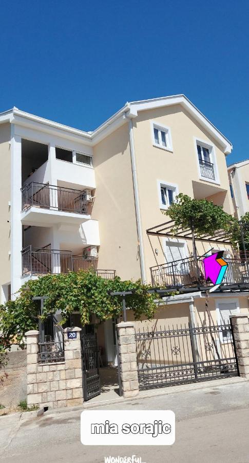 Apartmani Mia Sorajic Petrovac Dış mekan fotoğraf