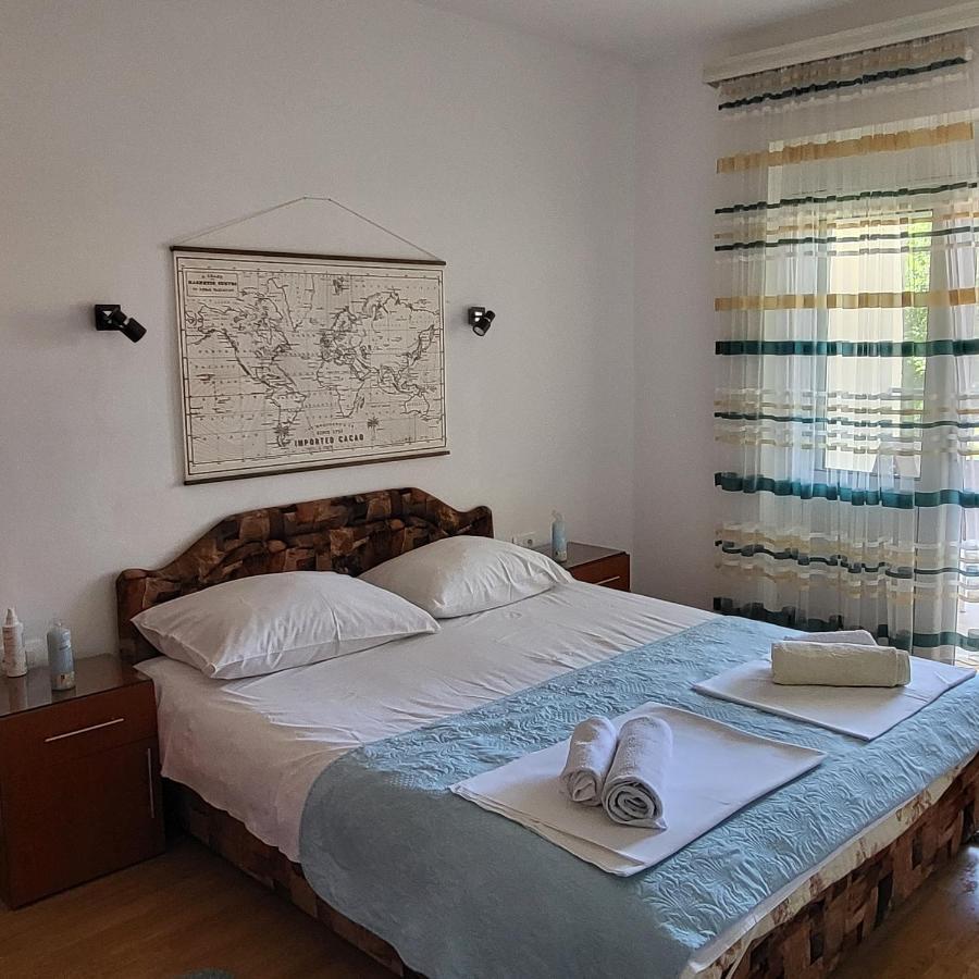 Apartmani Mia Sorajic Petrovac Dış mekan fotoğraf