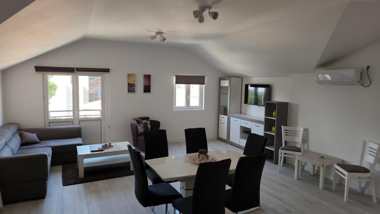 Apartmani Mia Sorajic Petrovac Dış mekan fotoğraf