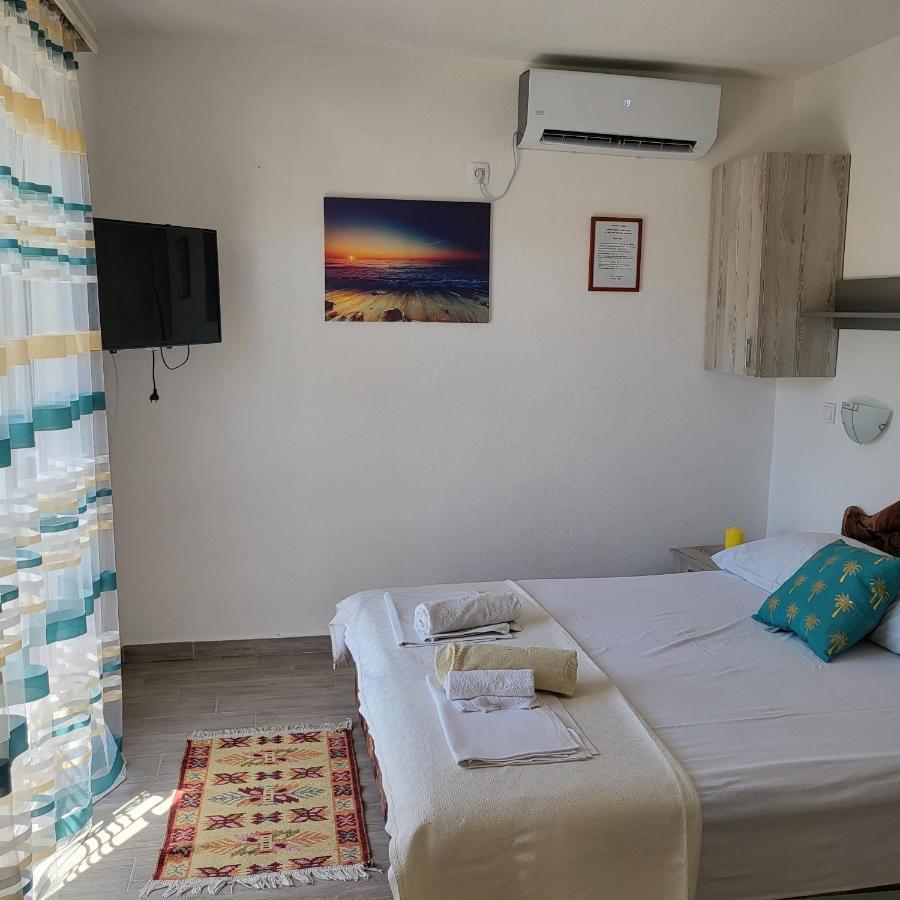 Apartmani Mia Sorajic Petrovac Dış mekan fotoğraf
