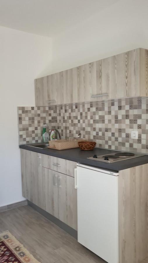 Apartmani Mia Sorajic Petrovac Dış mekan fotoğraf