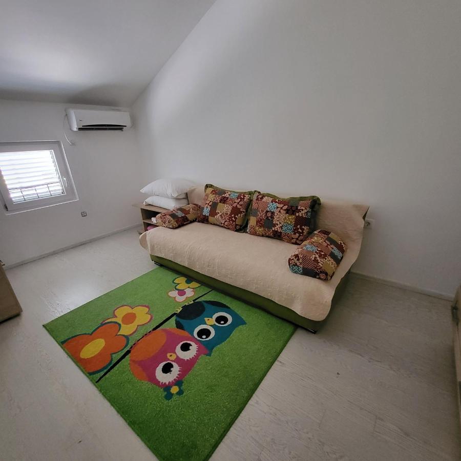 Apartmani Mia Sorajic Petrovac Dış mekan fotoğraf