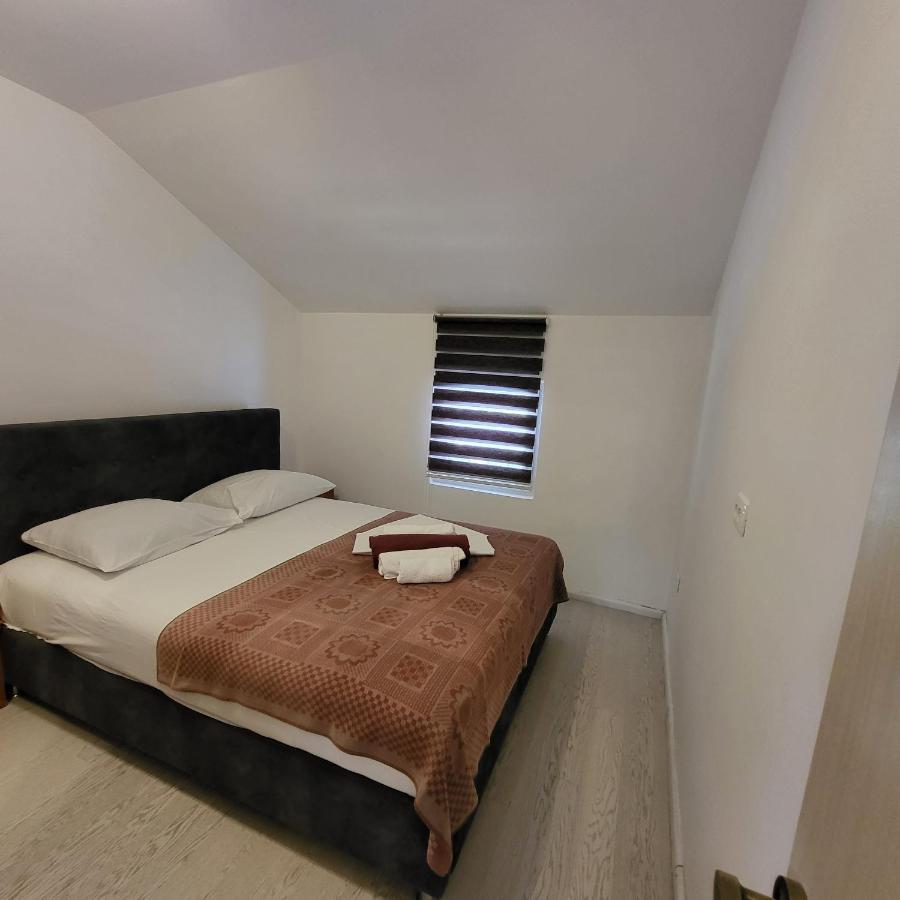 Apartmani Mia Sorajic Petrovac Dış mekan fotoğraf
